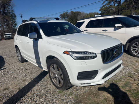 2021 Volvo XC90 Momentum AWD photo