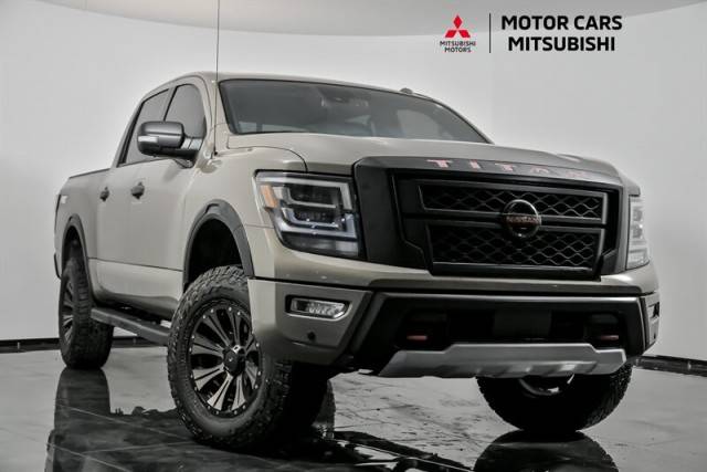 2021 Nissan Titan PRO-4X 4WD photo
