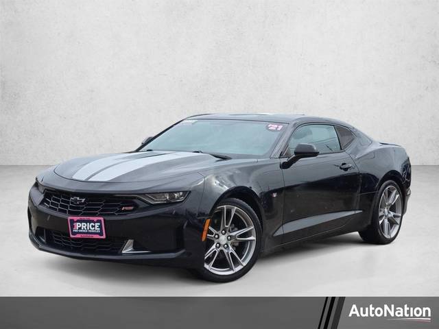 2021 Chevrolet Camaro 1LT RWD photo