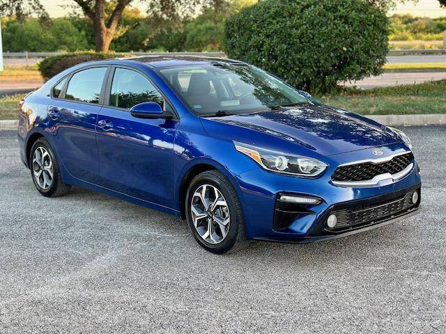 2019 Kia Forte LXS FWD photo