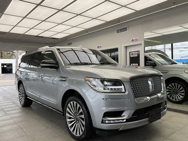 2020 Lincoln Navigator L Reserve 4WD photo