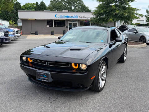 2015 Dodge Challenger SXT RWD photo