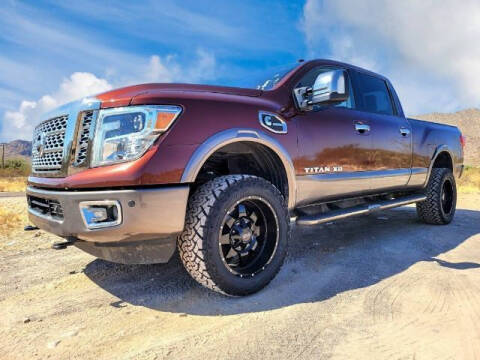 2016 Nissan Titan XD Platinum Reserve 4WD photo