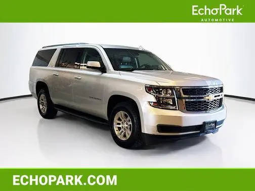2019 Chevrolet Suburban LT 4WD photo