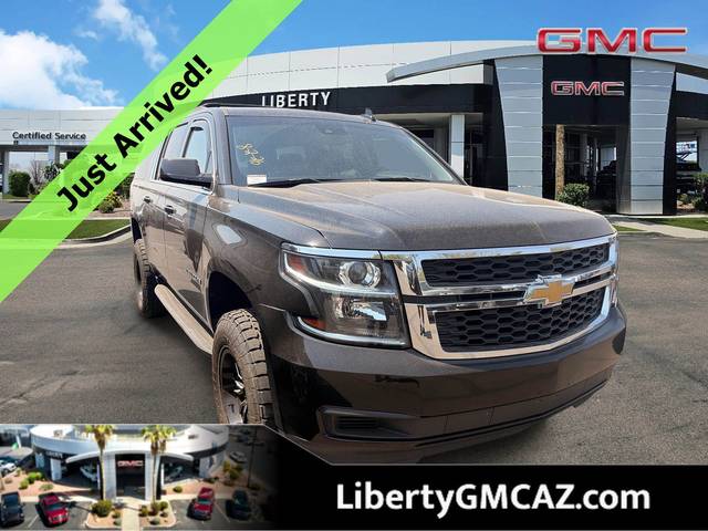 2019 Chevrolet Suburban LT 4WD photo