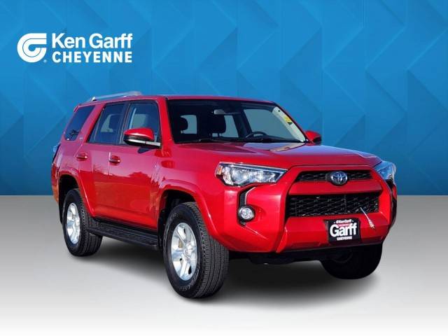 2018 Toyota 4Runner SR5 4WD photo