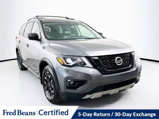 2020 Nissan Pathfinder SL 4WD photo