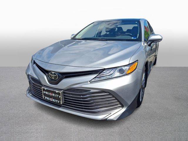 2020 Toyota Camry XLE FWD photo