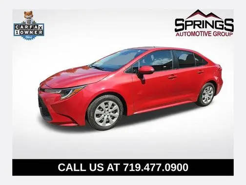 2021 Toyota Corolla LE FWD photo