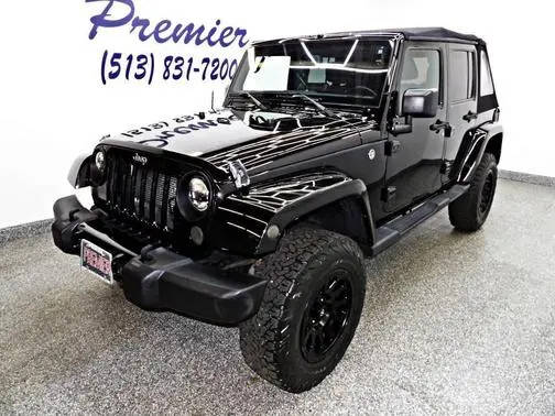 2017 Jeep Wrangler Unlimited Sahara 4WD photo