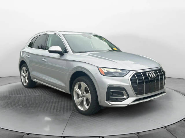 2021 Audi Q5 Premium Plus AWD photo