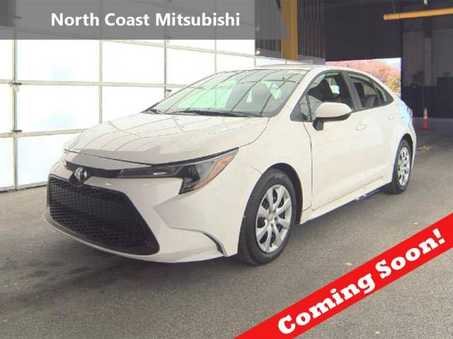 2021 Toyota Corolla LE FWD photo