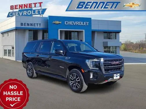 2021 GMC Yukon XL AT4 4WD photo