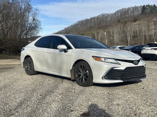 2021 Toyota Camry XLE AWD photo