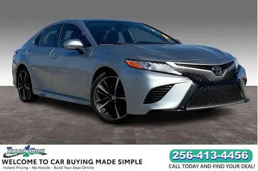 2020 Toyota Camry XSE FWD photo