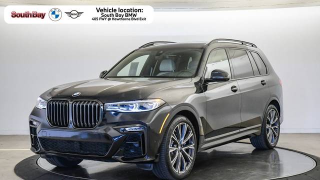 2021 BMW X7 M50i AWD photo
