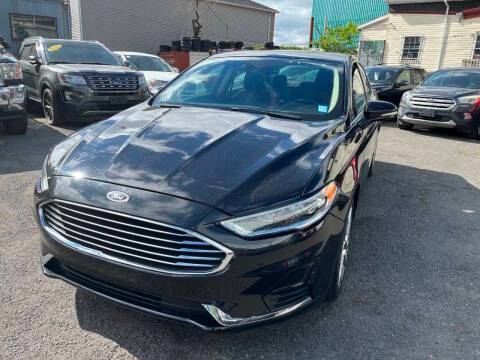 2019 Ford Fusion SEL FWD photo