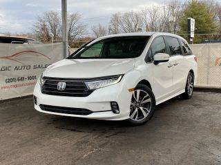 2021 Honda Odyssey Touring FWD photo