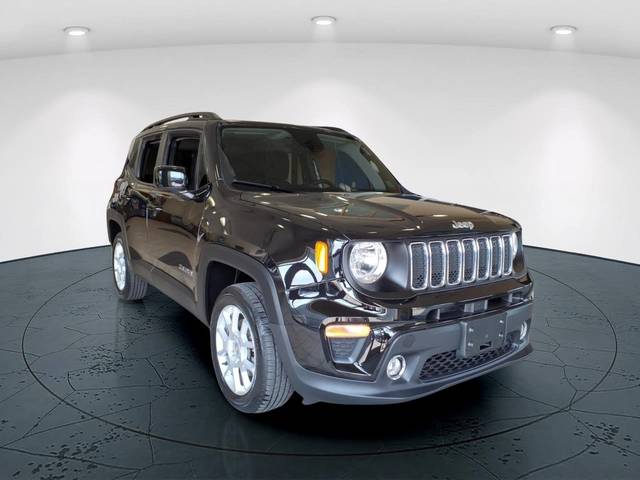 2020 Jeep Renegade Latitude 4WD photo