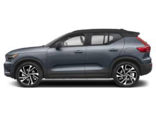 2021 Volvo XC40 R-Design AWD photo