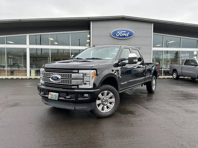 2019 Ford  Platinum 4WD photo