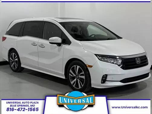 2021 Honda Odyssey Touring FWD photo