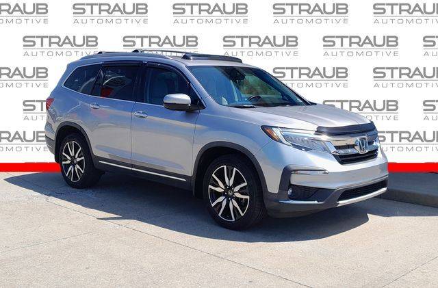 2021 Honda Pilot Touring 8-Passenger AWD photo