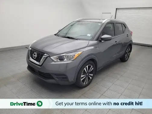 2020 Nissan Kicks SV FWD photo