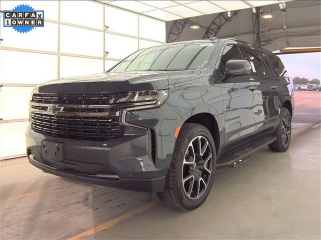 2021 Chevrolet Suburban RST 4WD photo