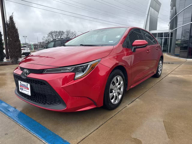 2021 Toyota Corolla LE FWD photo