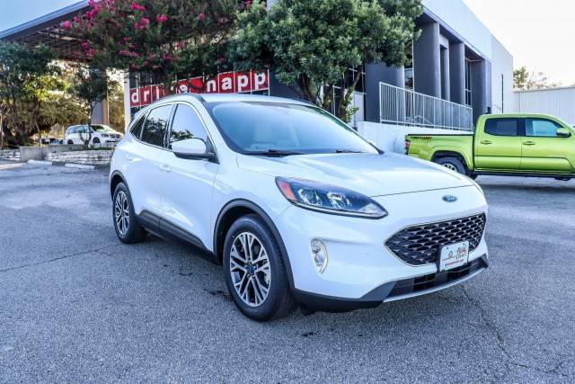 2020 Ford Escape SEL FWD photo