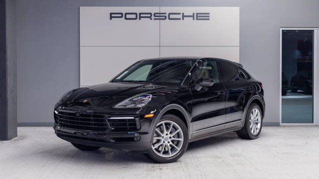 2021 Porsche Cayenne Coupe  AWD photo