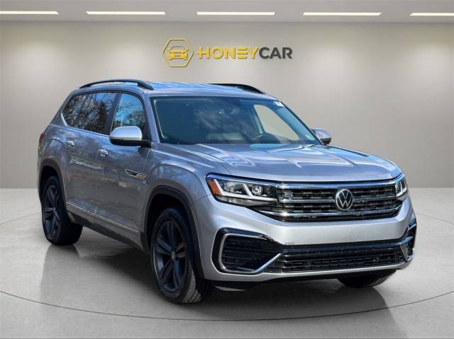 2021 Volkswagen Atlas 3.6L V6 SE w/Technology R-Line FWD photo