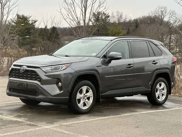 2021 Toyota RAV4 Hybrid XLE AWD photo