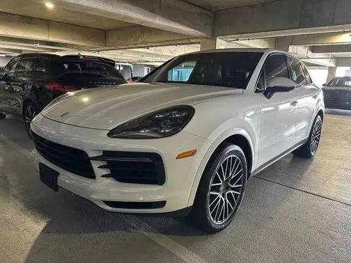 2021 Porsche Cayenne  AWD photo