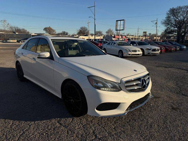 2015 Mercedes-Benz E-Class E 350 Sport RWD photo