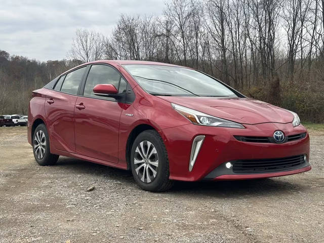 2021 Toyota Prius LE AWD photo