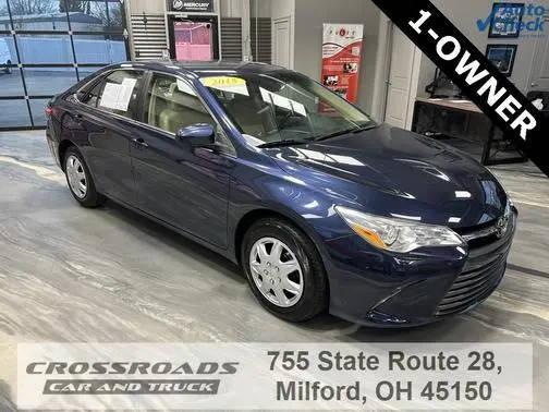 2015 Toyota Camry LE FWD photo