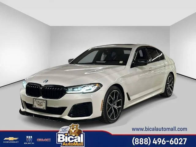 2021 BMW 5 Series 530i xDrive AWD photo