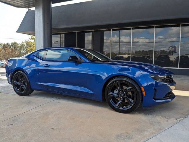 2021 Chevrolet Camaro 1LT RWD photo