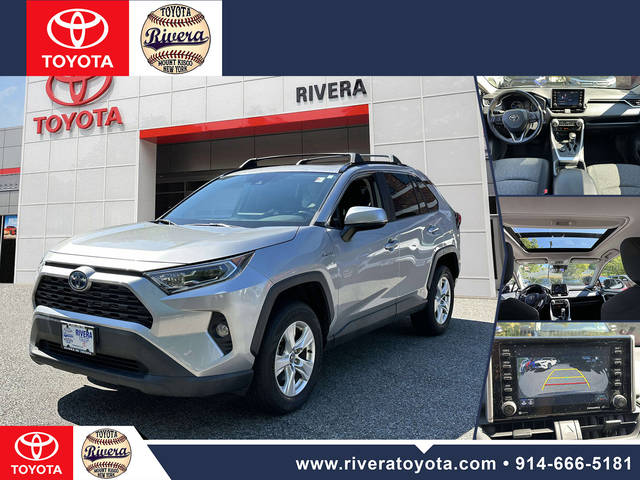 2021 Toyota RAV4 Hybrid XLE AWD photo