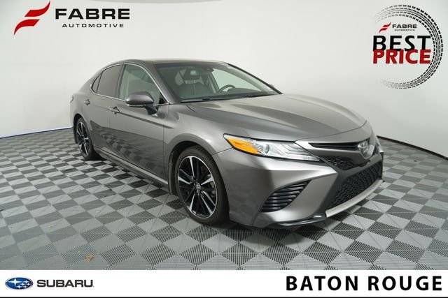 2020 Toyota Camry XSE FWD photo