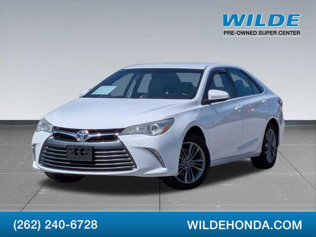 2015 Toyota Camry LE FWD photo