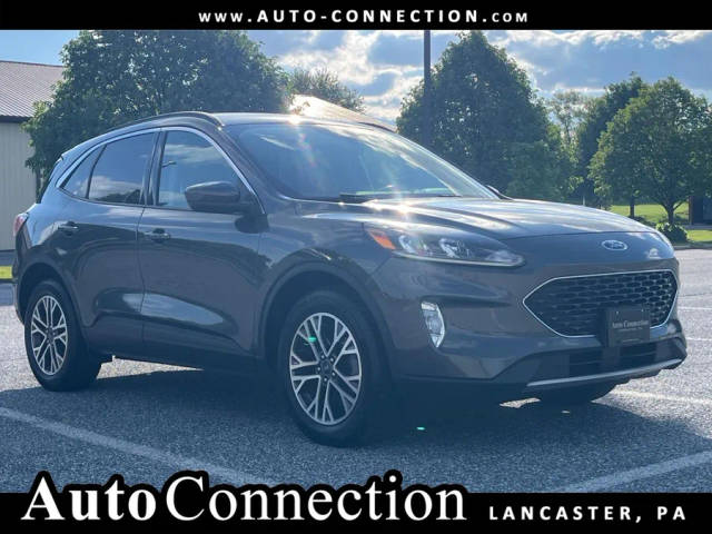 2020 Ford Escape SEL AWD photo