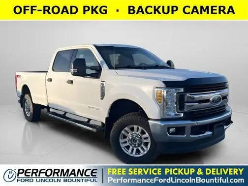 2019 Ford  XLT 4WD photo