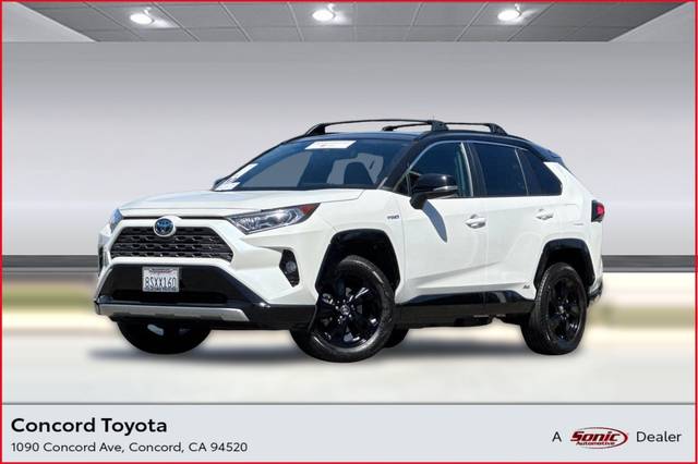 2021 Toyota RAV4 Hybrid XSE AWD photo