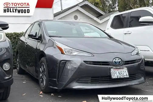 2020 Toyota Prius Limited FWD photo