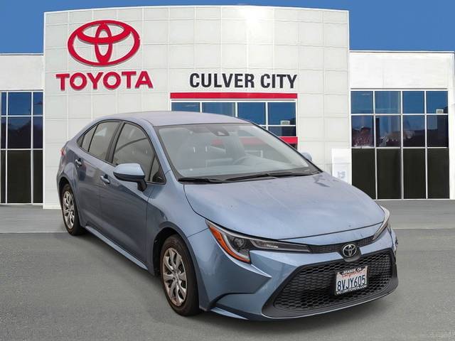 2021 Toyota Corolla LE FWD photo