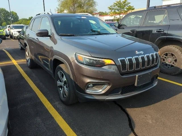2021 Jeep Cherokee Limited 4WD photo