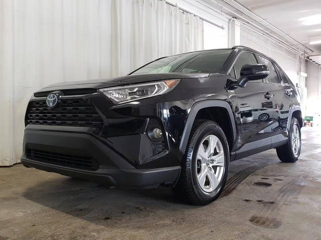 2021 Toyota RAV4 Hybrid XLE AWD photo